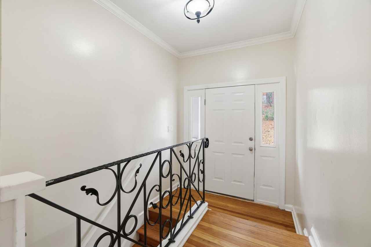 1496 N Druid Hills Rd Ne - Photo 5 of 29