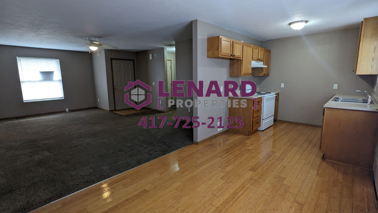 895 W Cambridge Ave - Photo 5 of 16