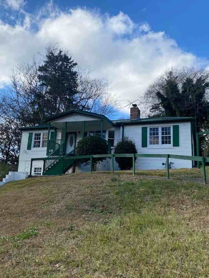 8136 10th Ave S - Photo 3 of 14