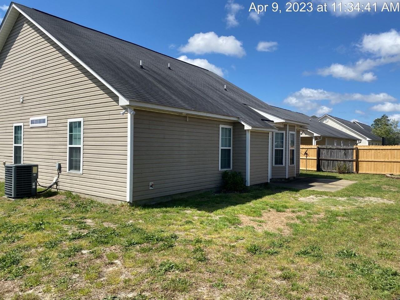 2126 Queen Elizabeth Ln - Photo 2 of 25