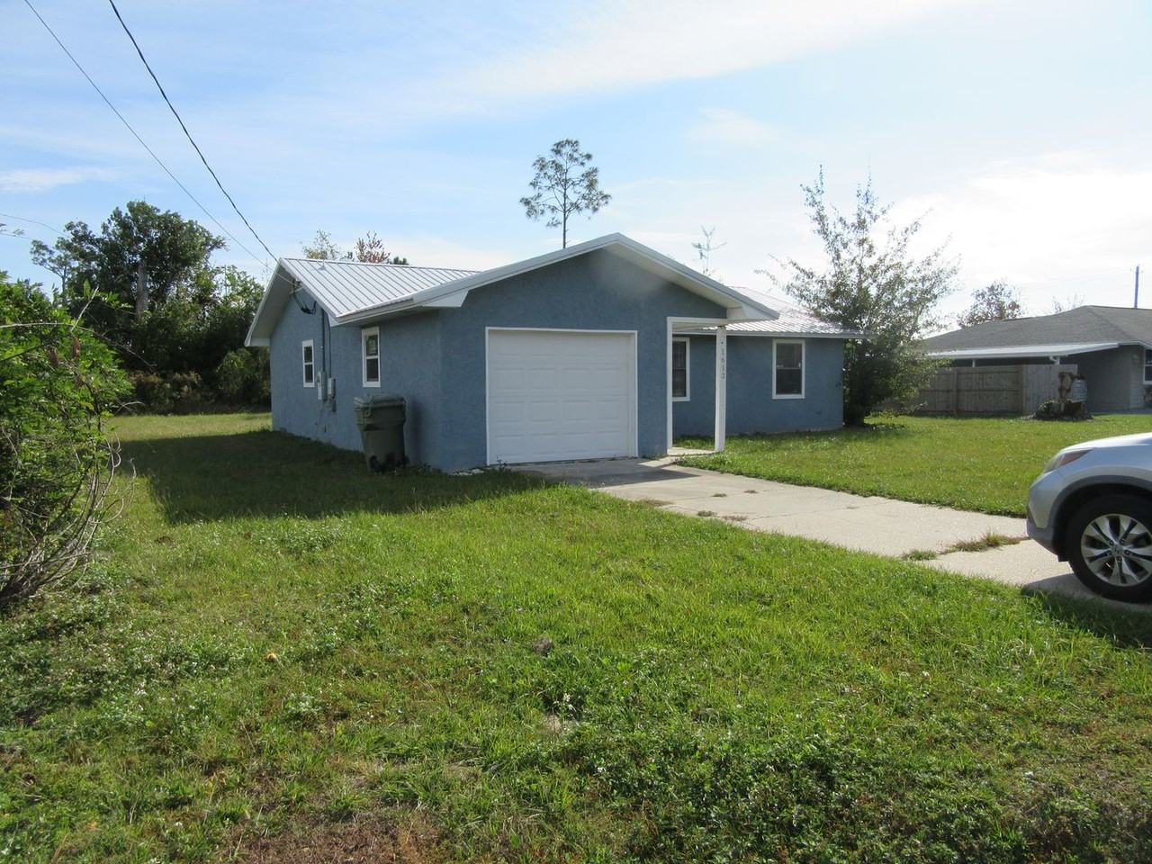 1613 Minnesota Ave - Photo 3 of 28