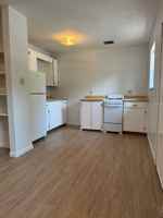 featured image of 1600 Lane St #E