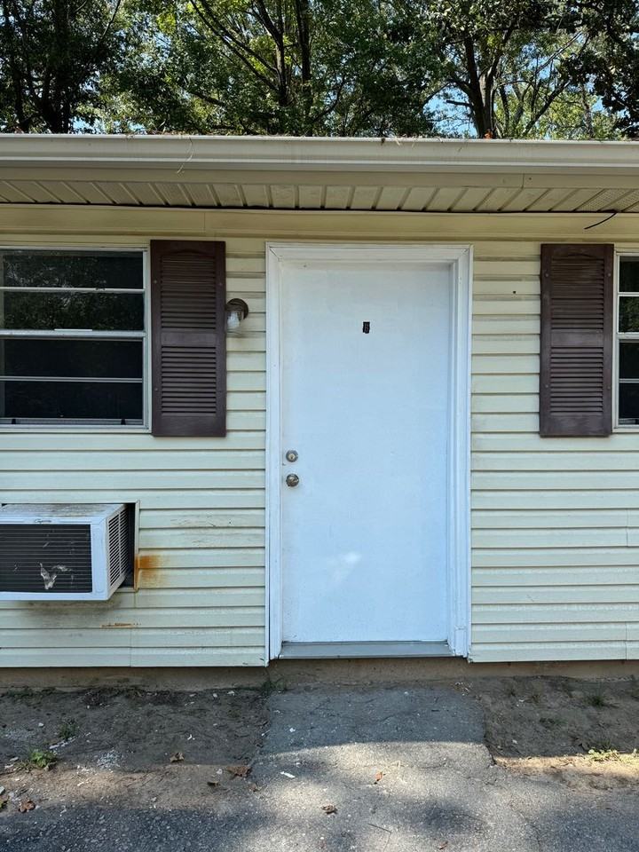 1600 Lane St #E - Photo 4 of 8