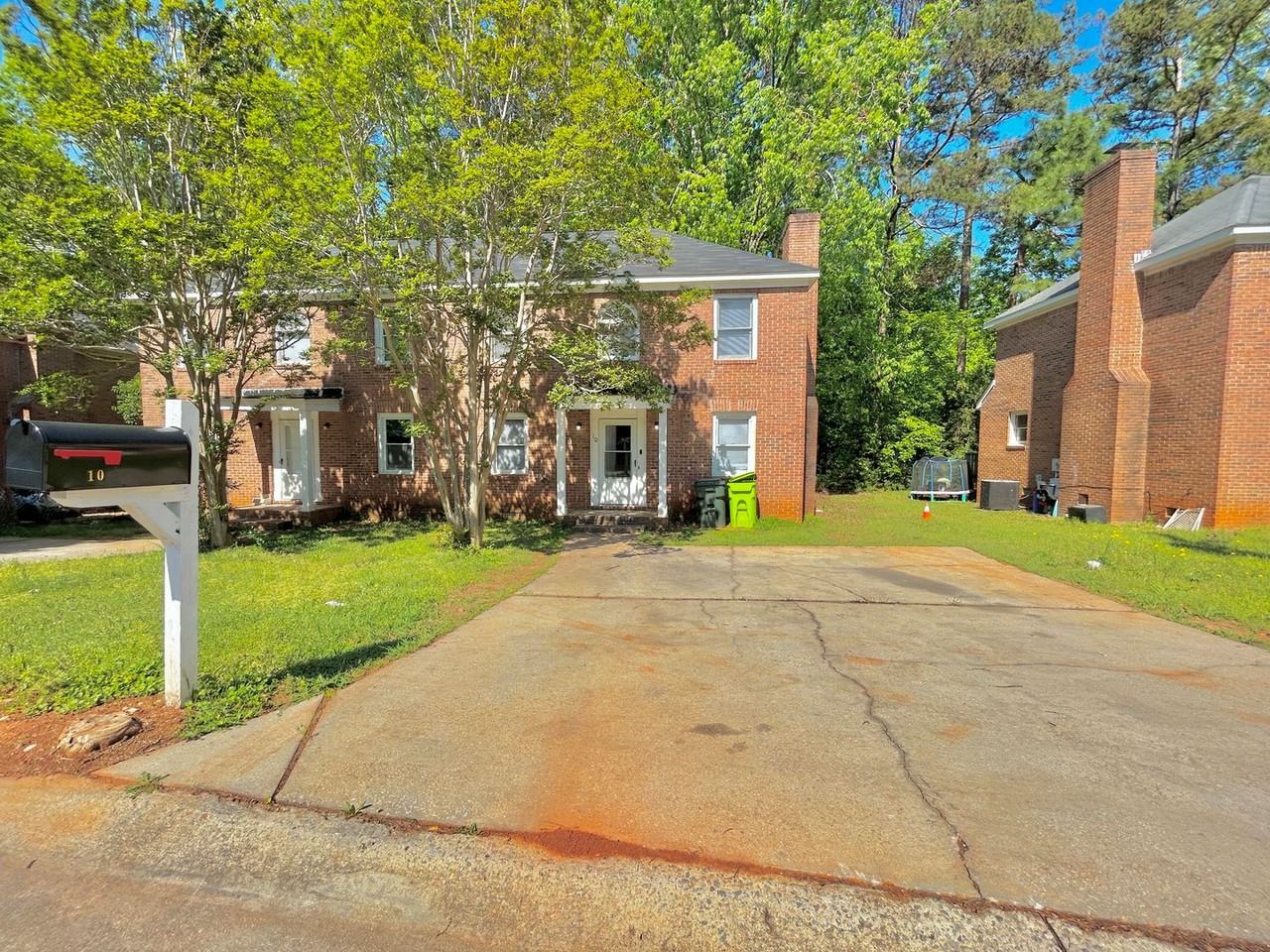 10 Crescent Ln - Photo 4 of 22