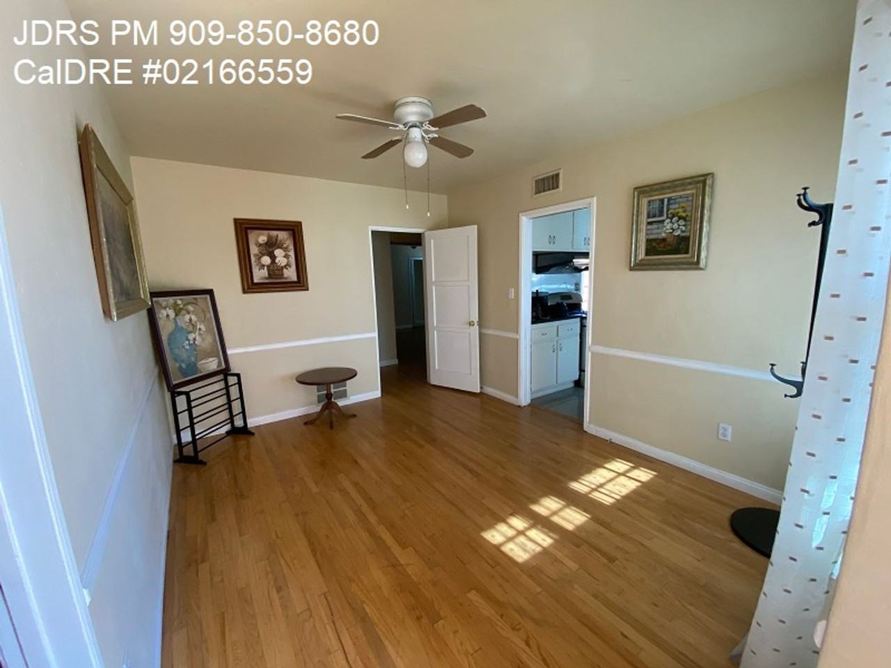 25 E San Marino Ave - Photo 4 of 19