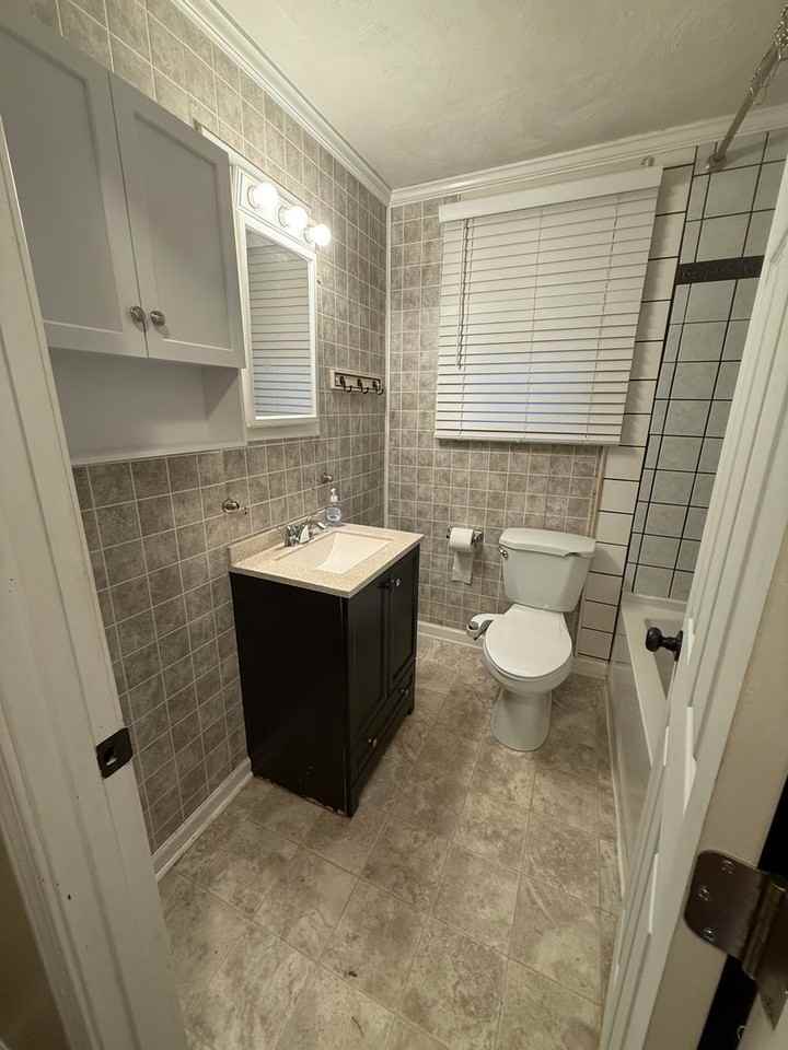 2516 Downings Creek Rd - Photo 6 of 15