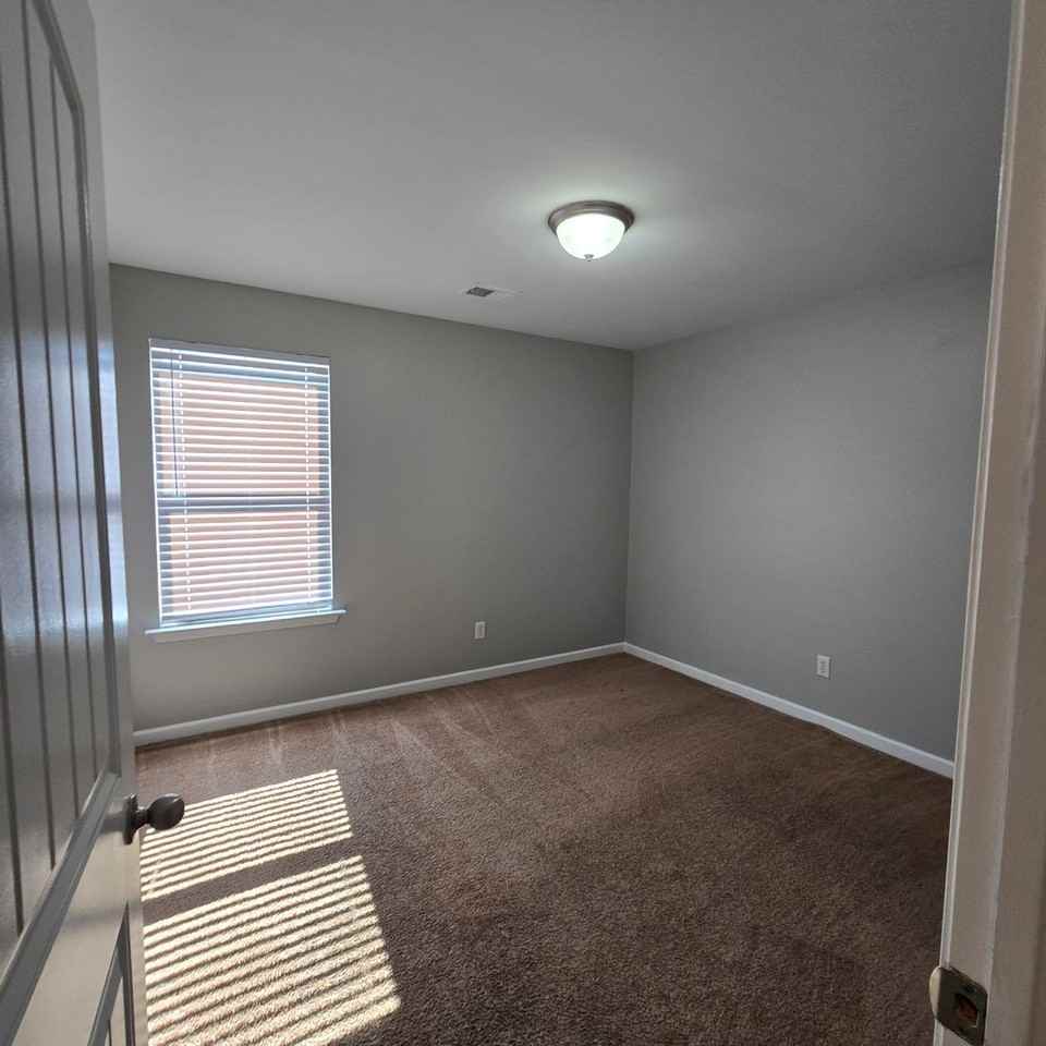 10889 Blake Cir - Photo 5 of 14