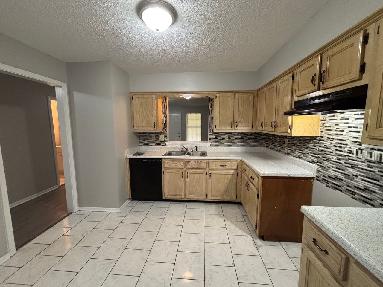 8349 Honey Dew Cv - Photo 4 of 14