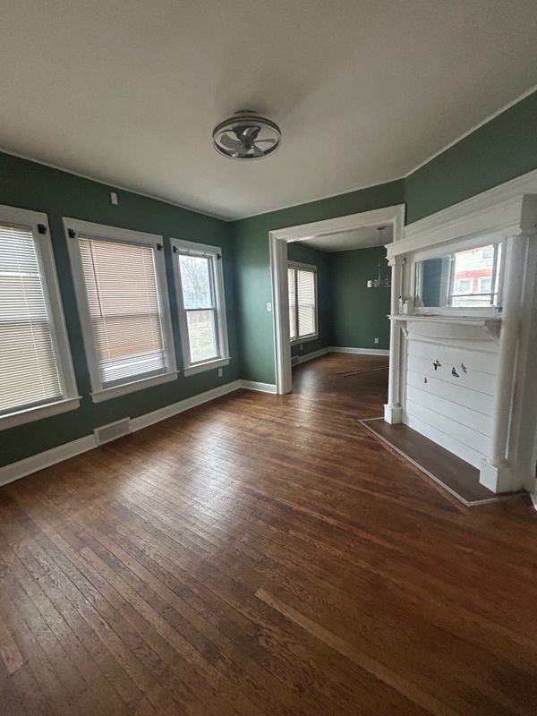 625 E Utica St ##S - Photo 4 of 13