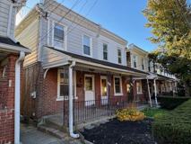 706 W Railroad Ave - Photo 1 of 1