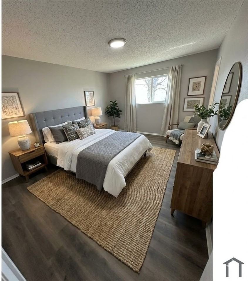 8301 View Ridge Dr - Photo 3 of 6