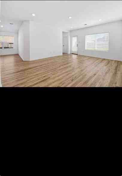 9010 Brazos Dr - Photo 3 of 3