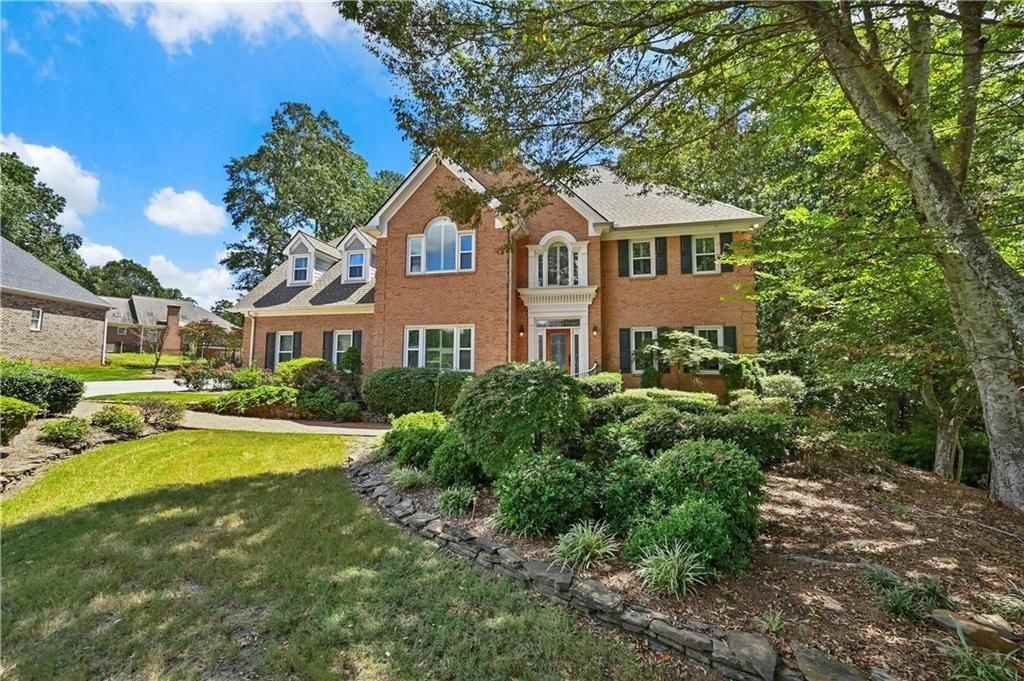 860 Cramac Dr - Photo 2 of 50