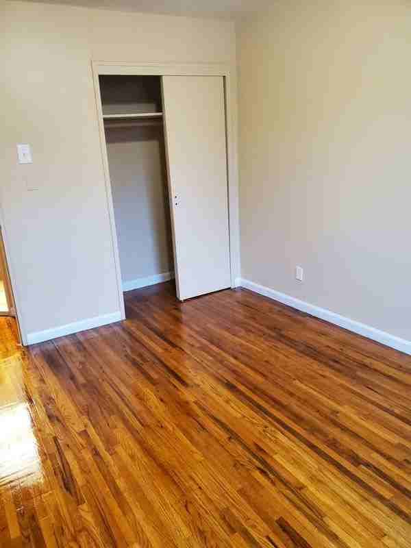 1120 E 58th St - Photo 7 of 10