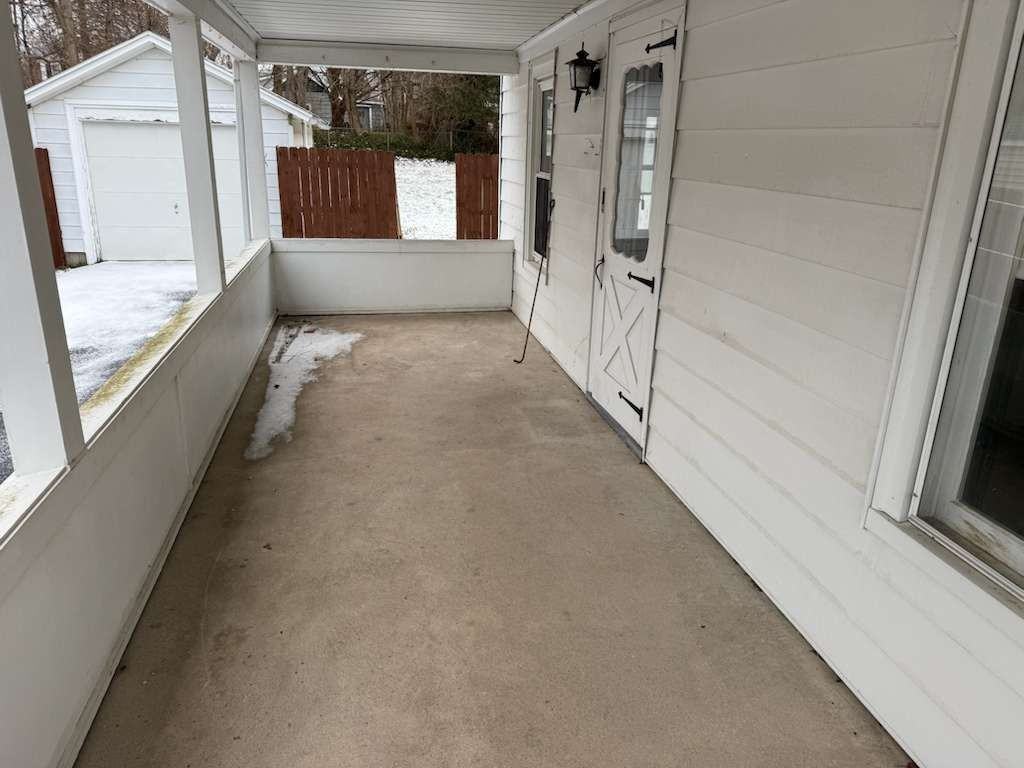 38 Curtiss Ave - Photo 4 of 12