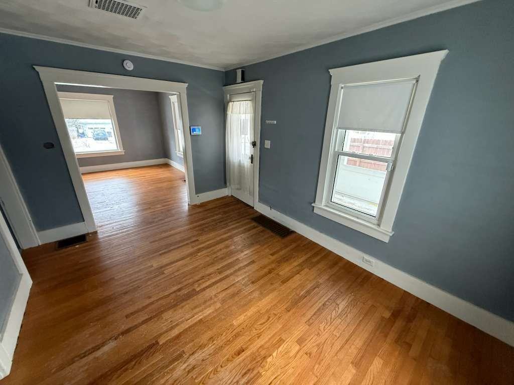 38 Curtiss Ave - Photo 6 of 12