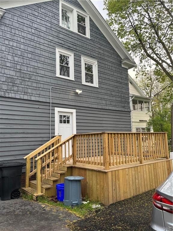 2018 James St - Photo 3 of 32