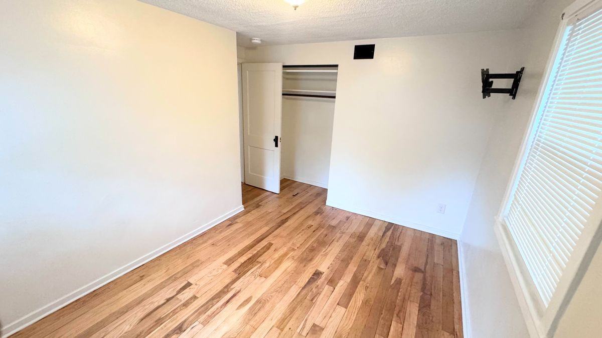 127 Lebanon St - Photo 2 of 9