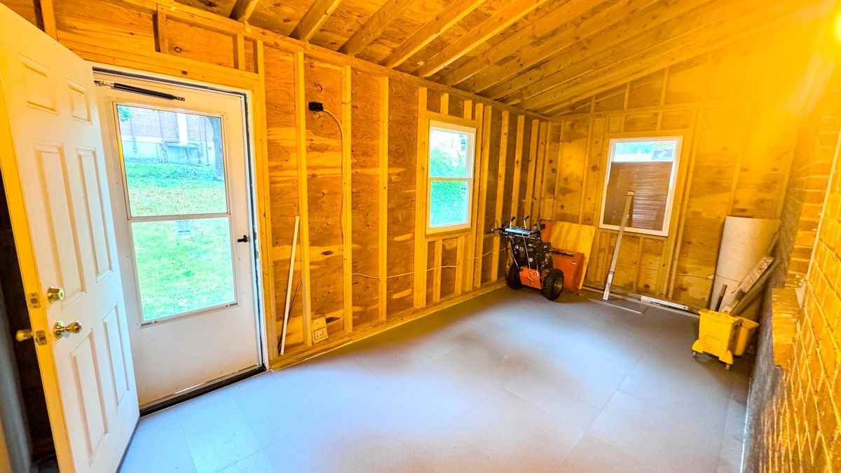 127 Lebanon St - Photo 6 of 9