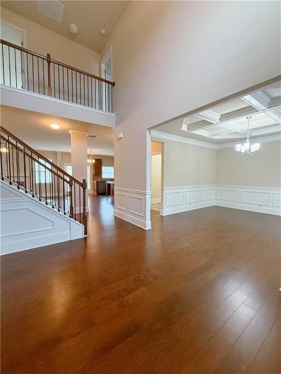 3560 Golden Gate Ln - Photo 4 of 21