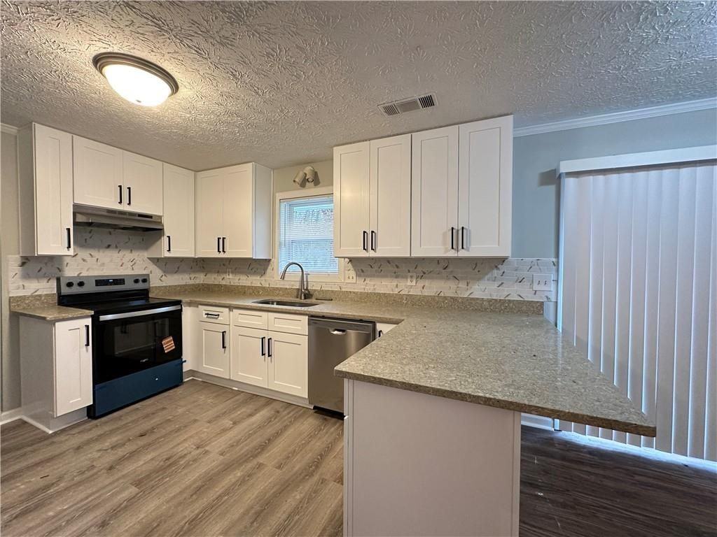 3243 River Oak Pl - Photo 6 of 26