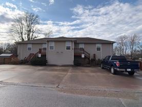 524 S Beverly St - Photo 1 of 1