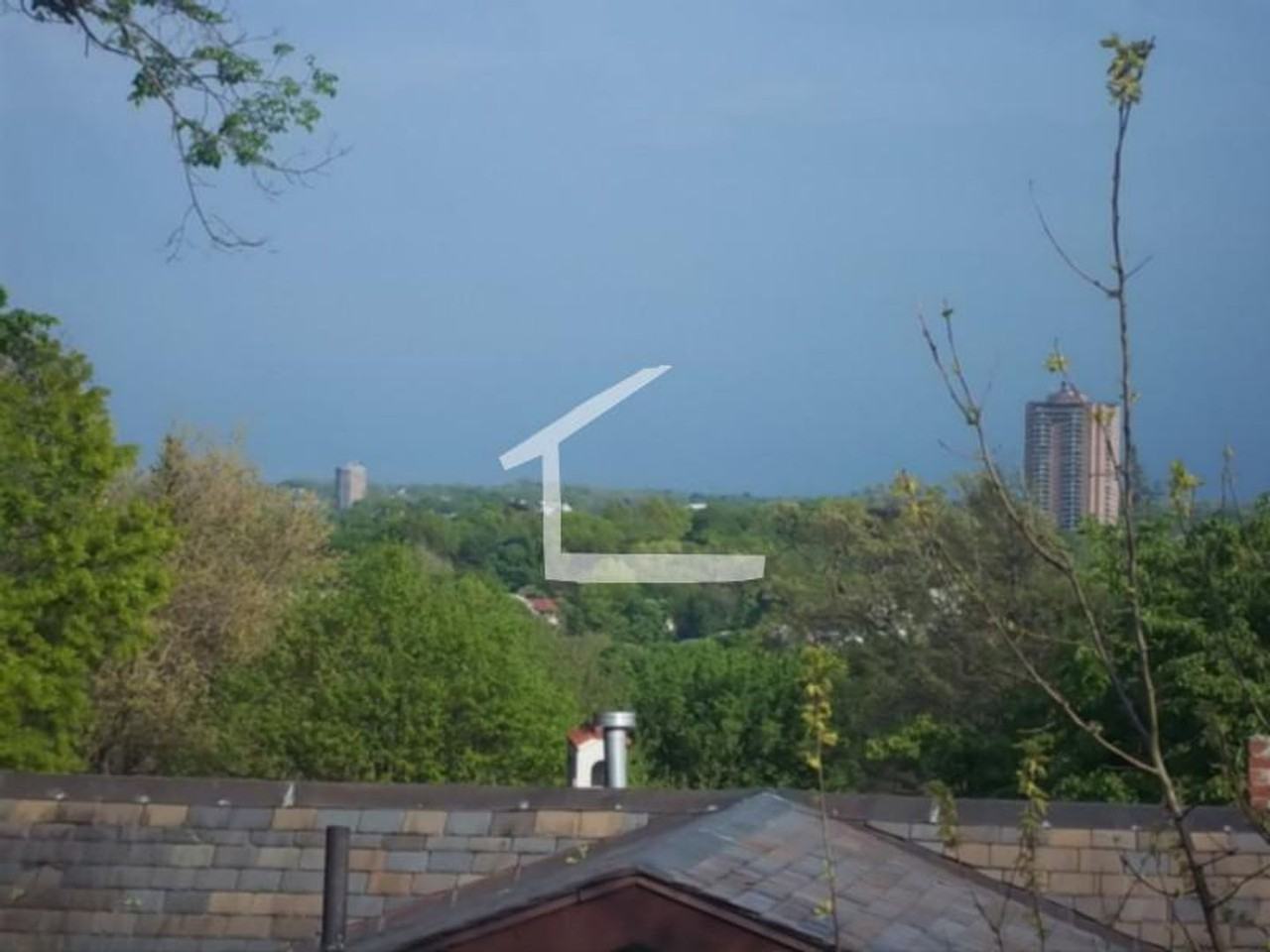 52 Rawson Rd - Photo 5 of 31