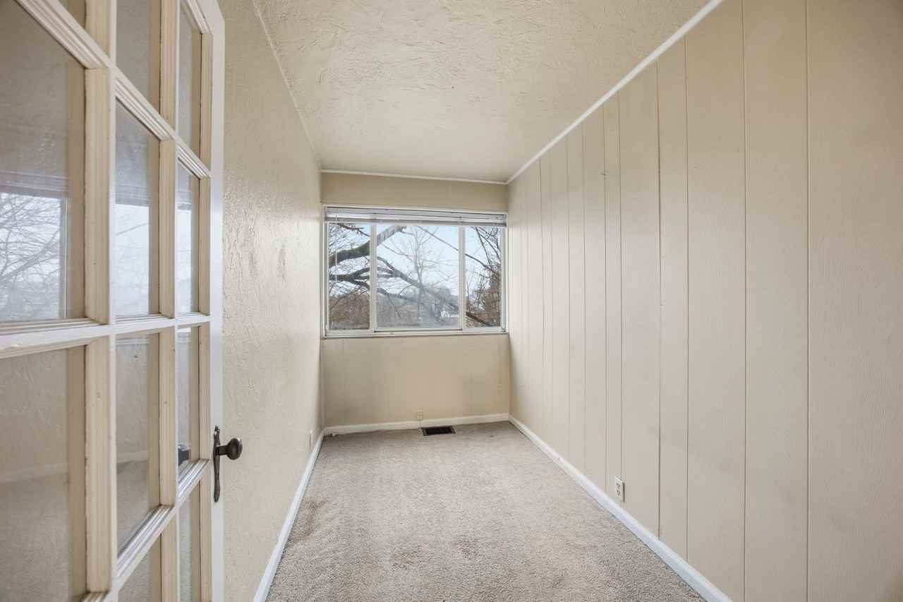 186 Oneida St - Photo 7 of 19