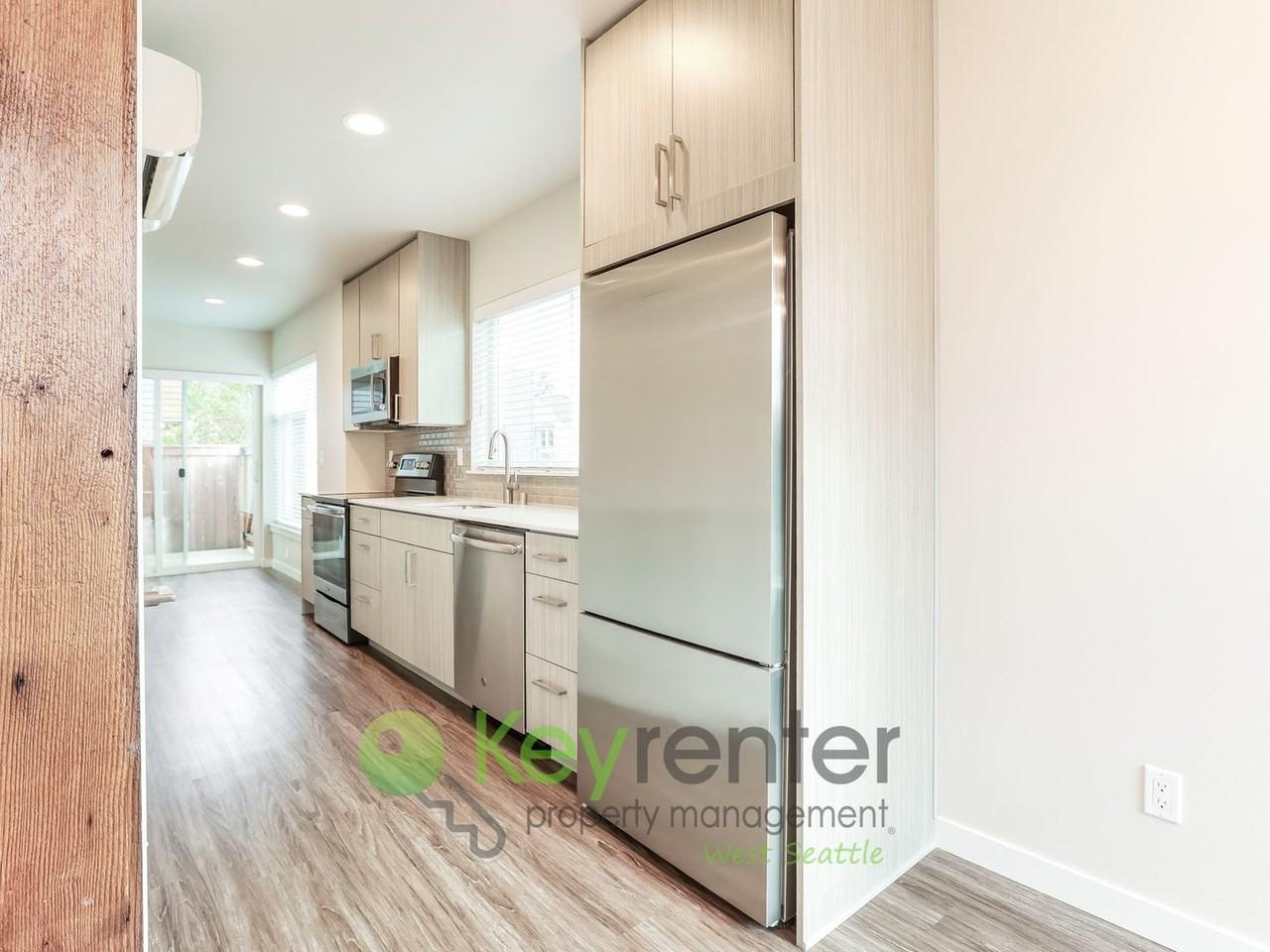 1800 Nw 85th St - Photo 6 of 18