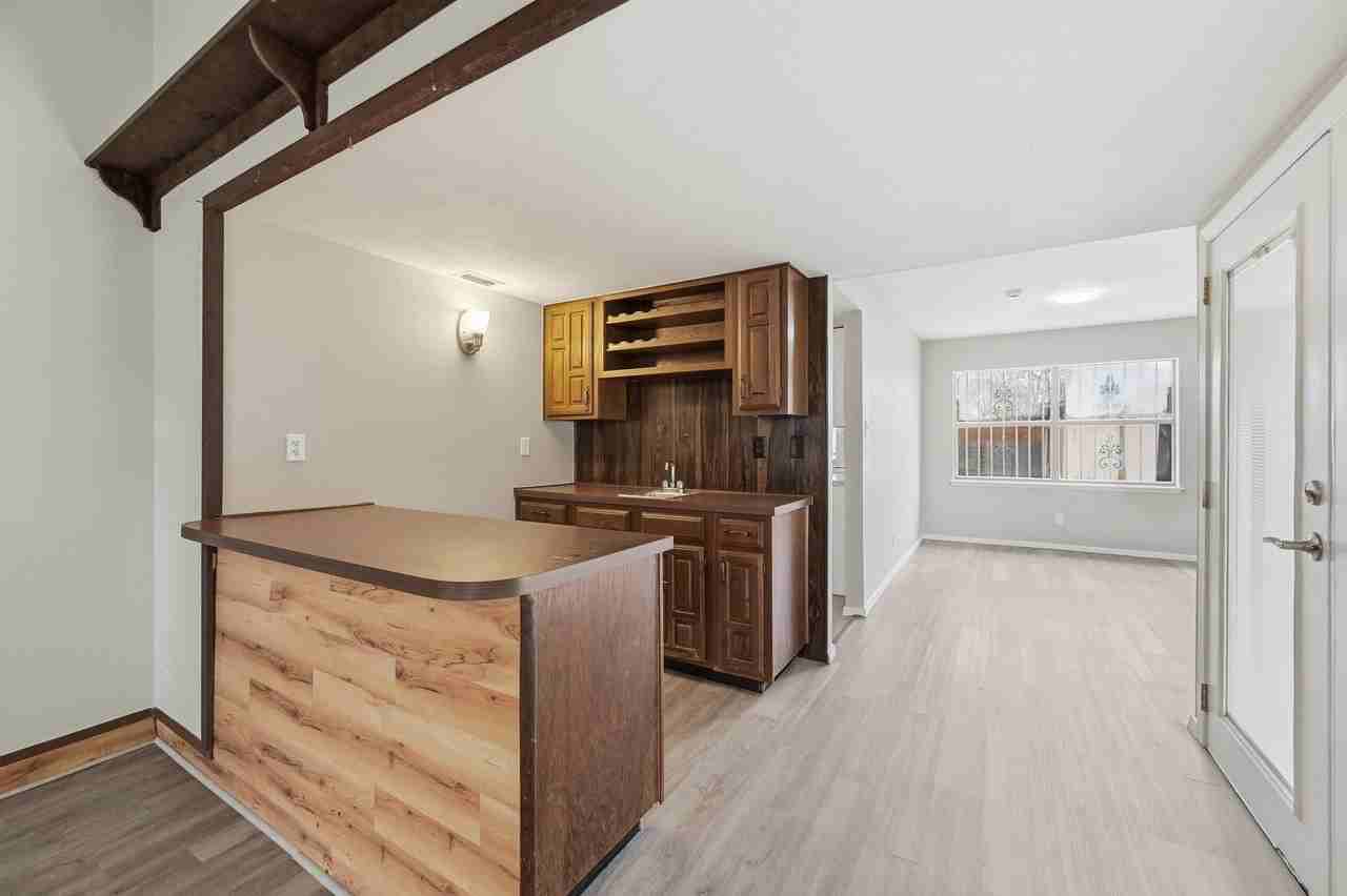 2102 Lewis Trl - Photo 5 of 34