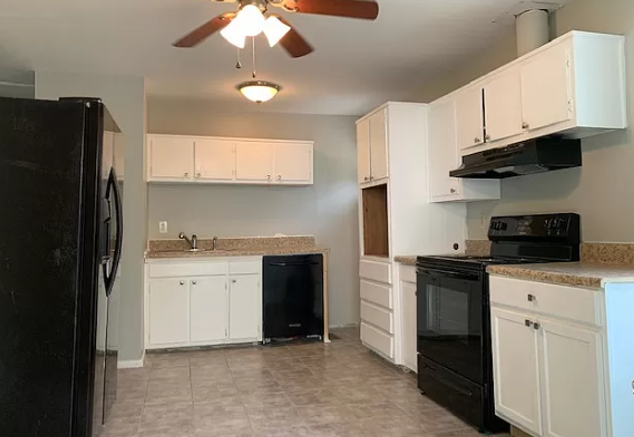 514 Max Luther Dr Nw - Photo 4 of 15