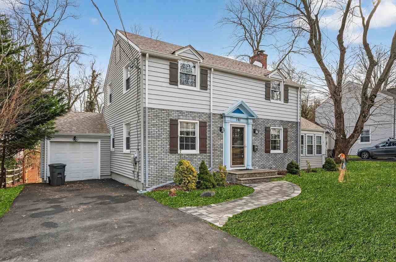 141 Passaic Ave - Photo 3 of 27