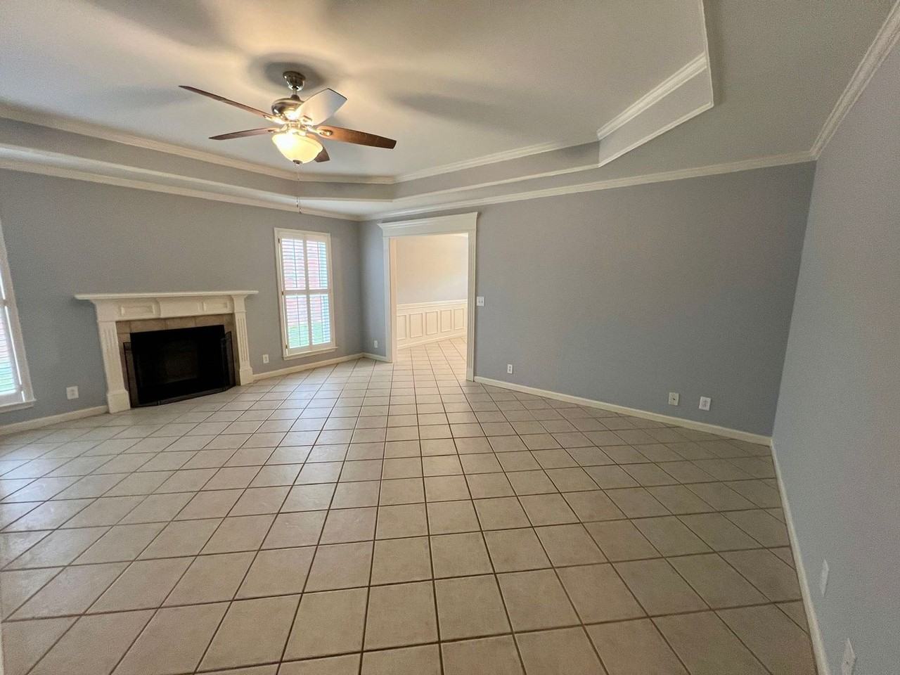 2747 Stonehedge Dr - Photo 3 of 21