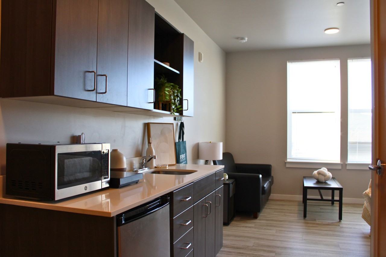 Ferry Street Flats - Photo 6 of 43