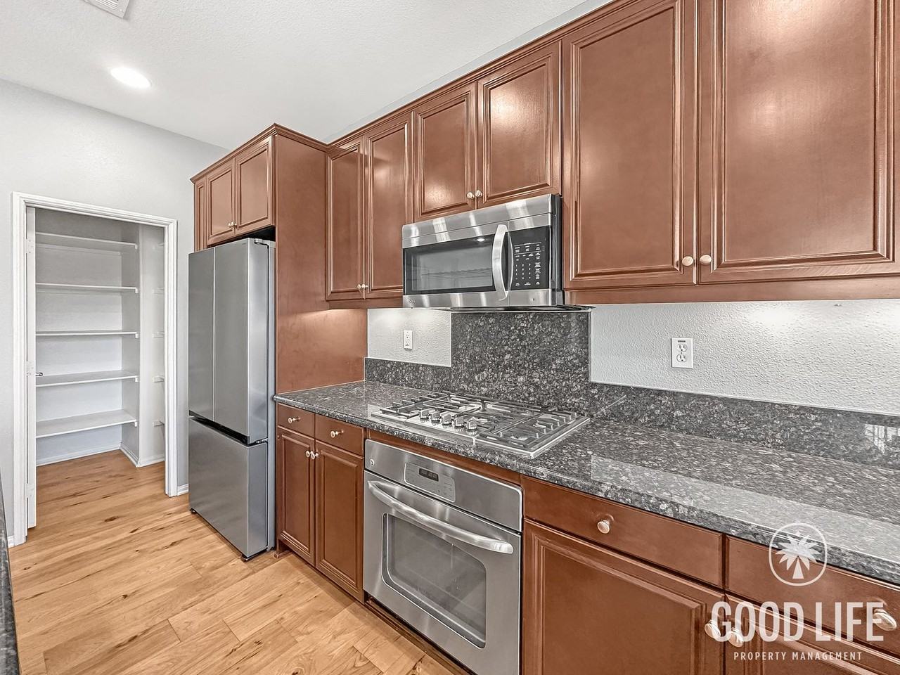 3040 Cole Grade Dr - Photo 7 of 27