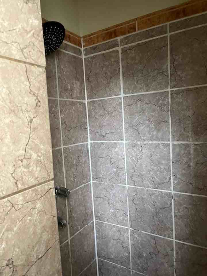 1614 N. Kenmore Avenue - Photo 7 of 24