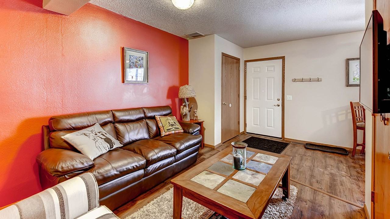 Fox Run - Photo 6 of 15