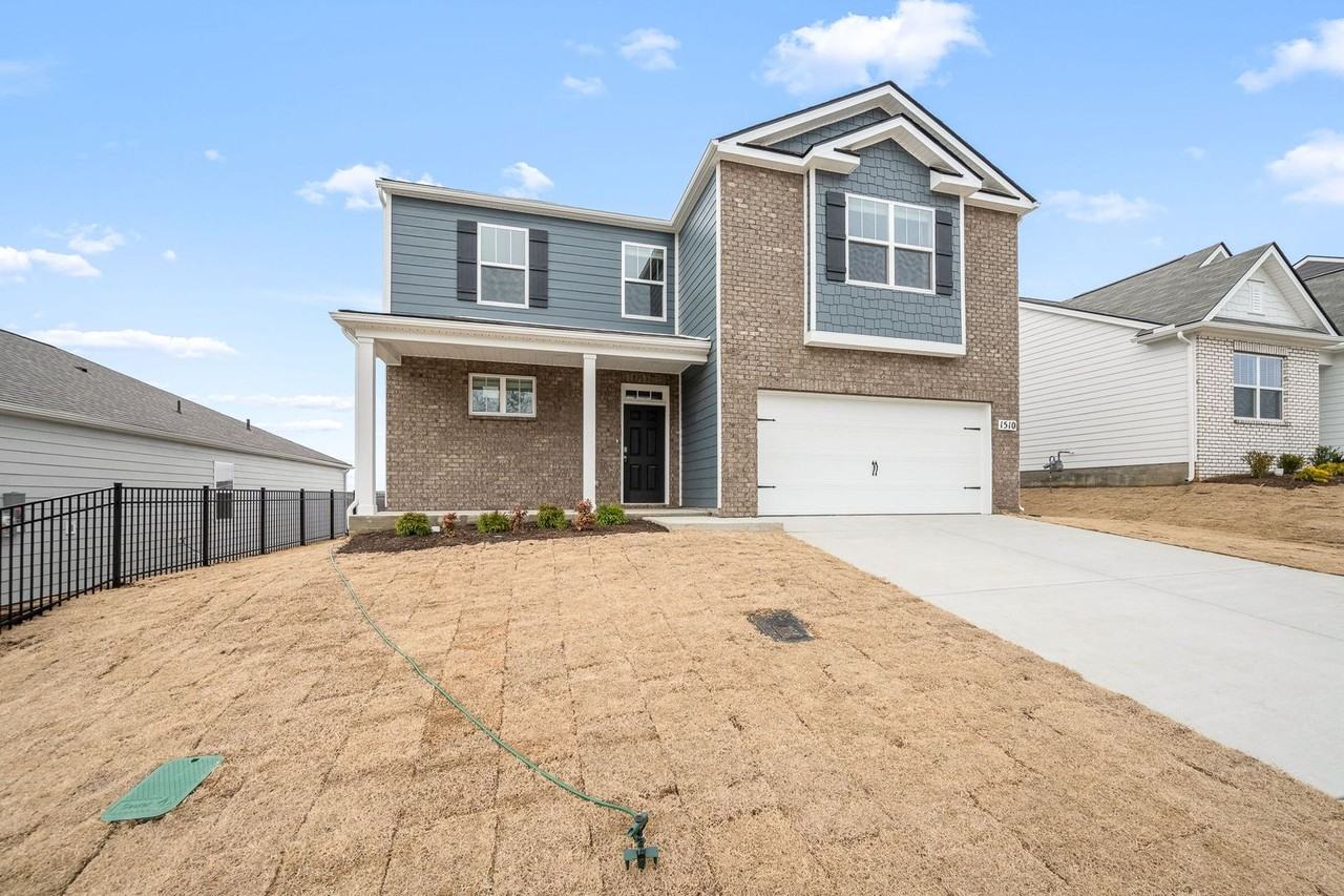 1510 Mountain View Dr - Photo 3 of 40