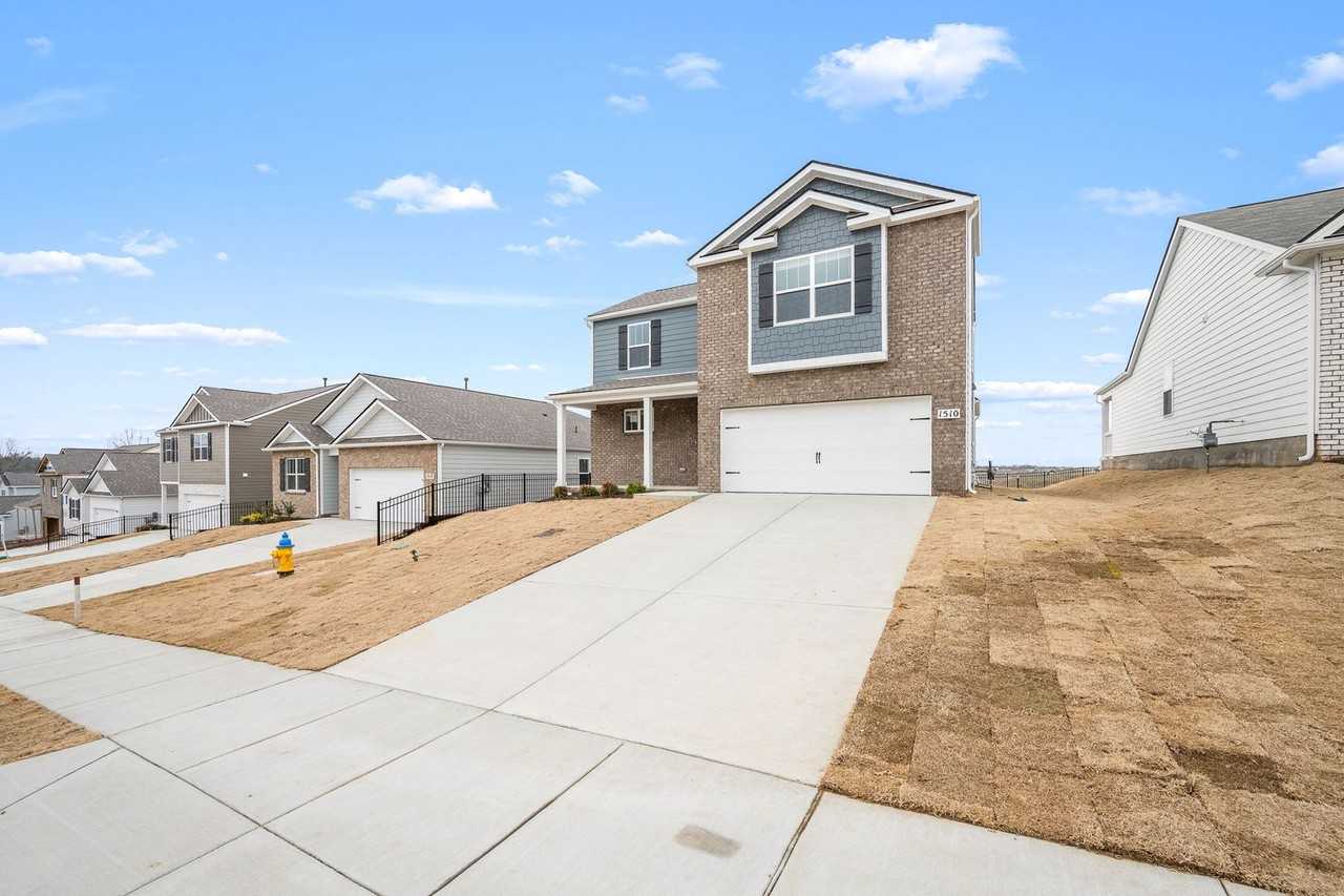 1510 Mountain View Dr - Photo 5 of 40