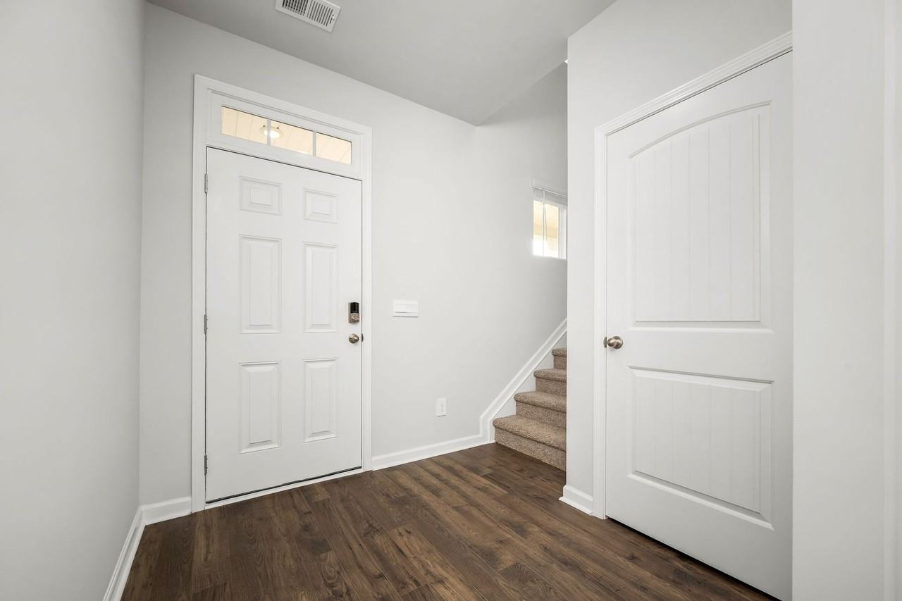 1510 Mountain View Dr - Photo 6 of 40