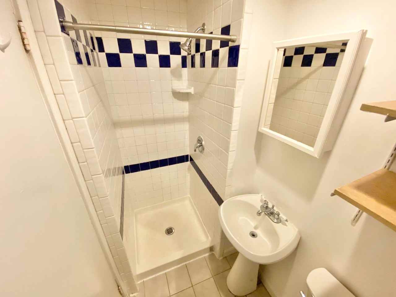 52 N Union St - Photo 6 of 7