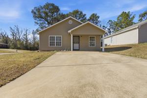 featured image of 701 Pine Hill Ct