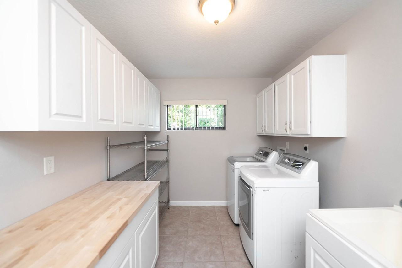 1326 Cherry Hills Rd Ne - Photo 2 of 50