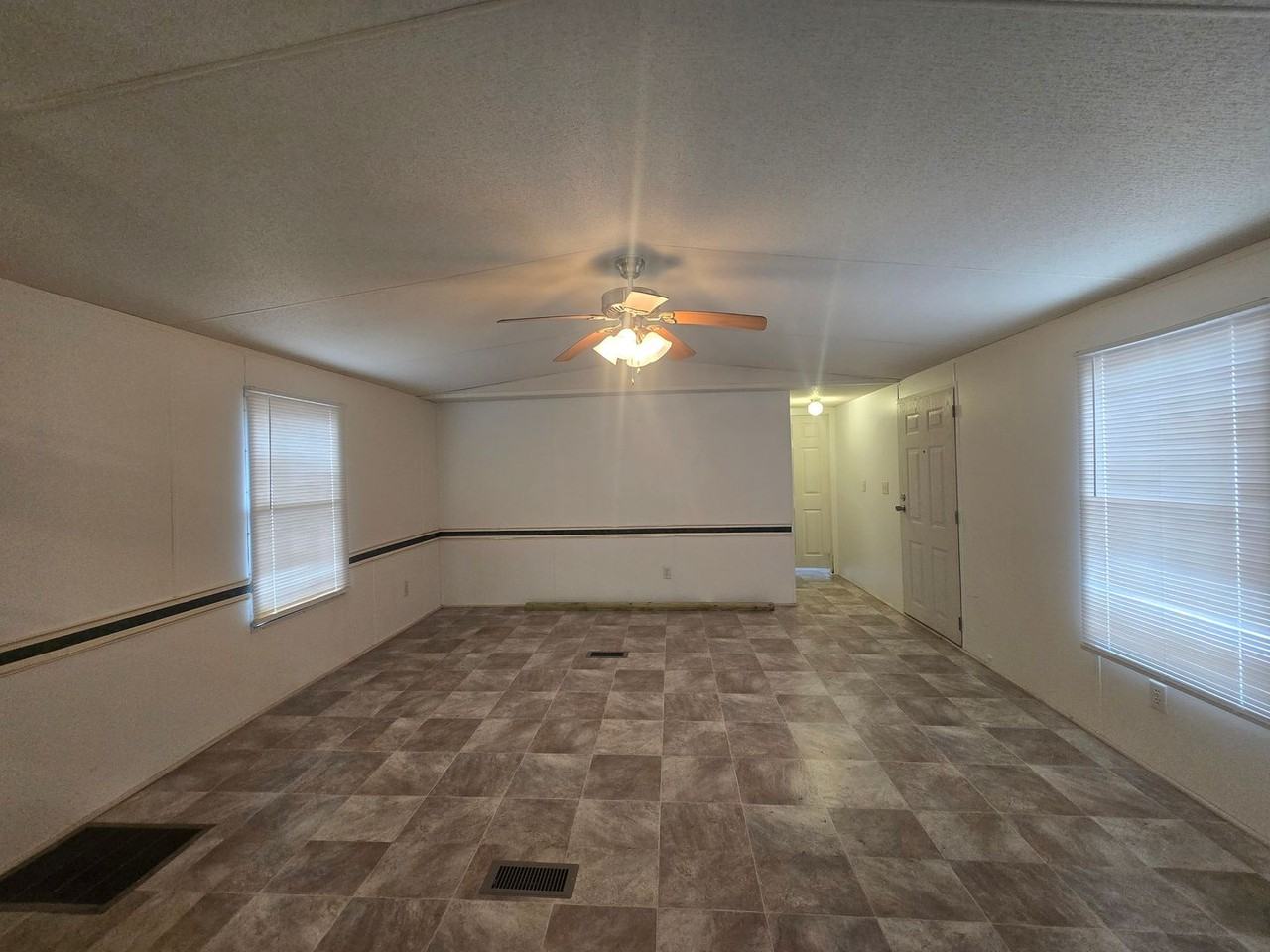 6343 Beloit Ave - Photo 3 of 29