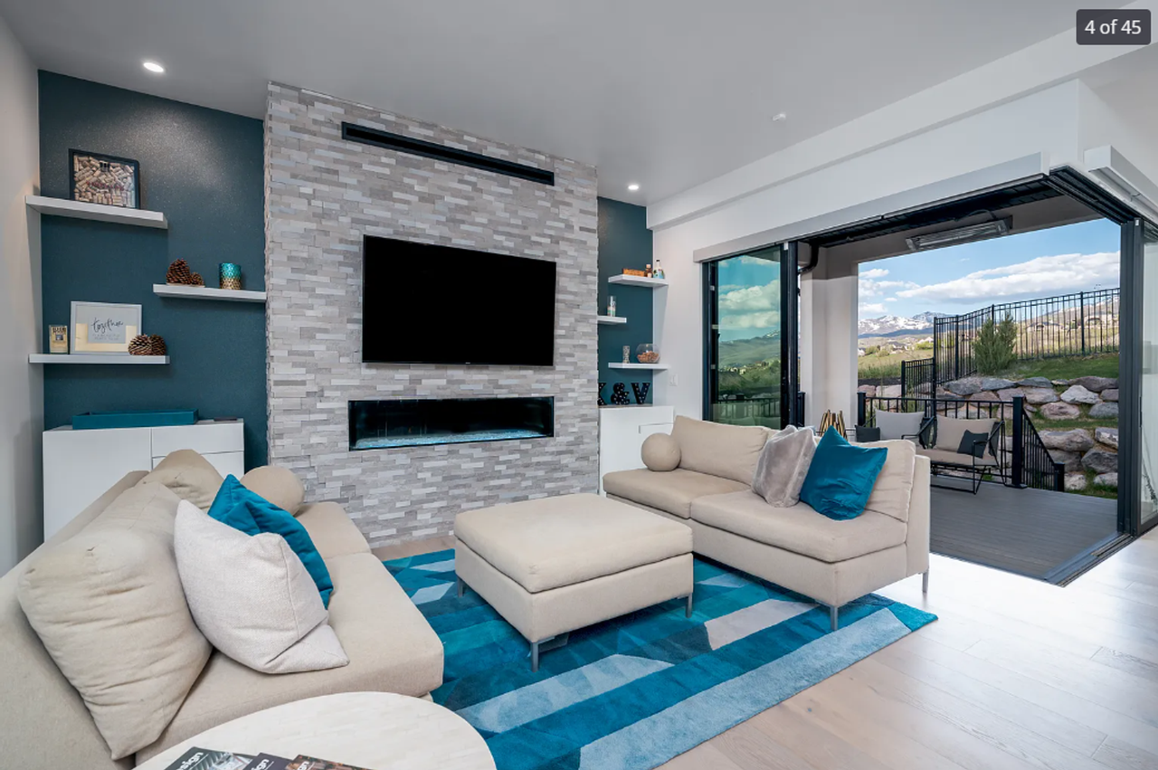 789 S Miller Ave - Photo 4 of 45