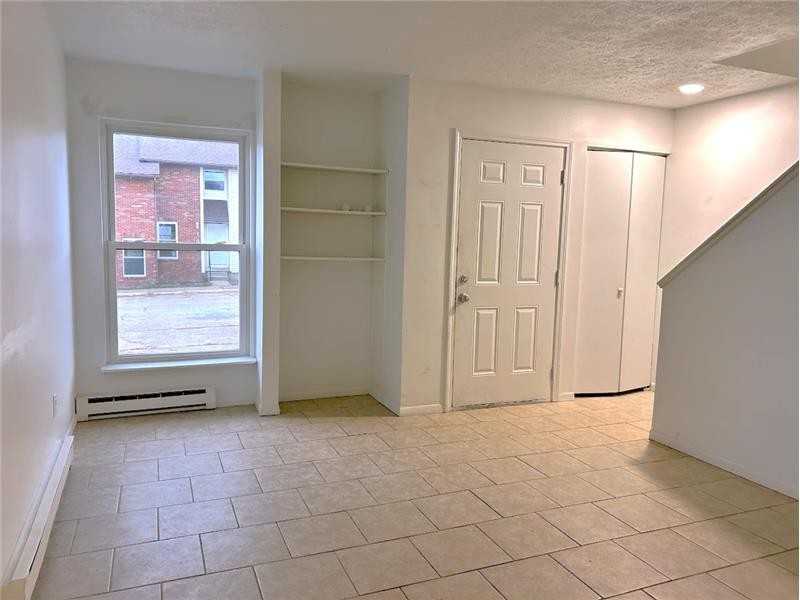 201 Burton Dr #42 - Photo 6 of 10