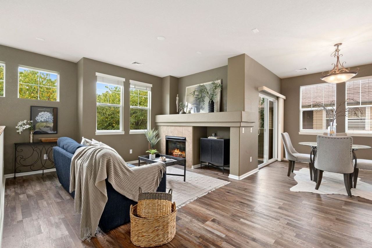 5162 Southern Cross Ln - Photo 4 of 29