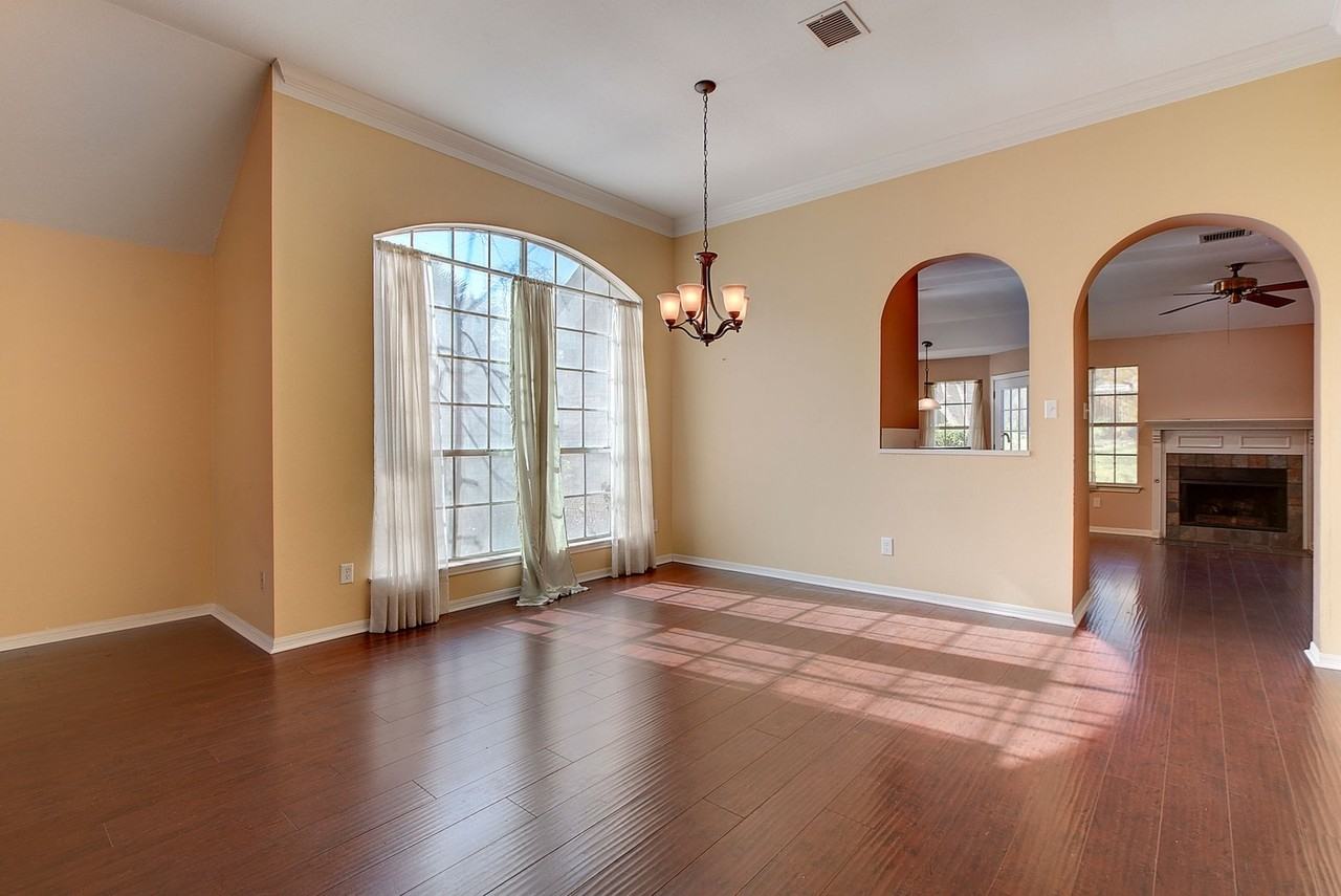 804 Canyon Bend Rd - Photo 6 of 31