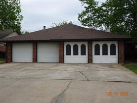 9904 Larkspur Ln - Photo 1 of 1