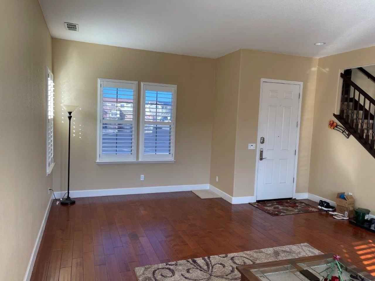 624 Spillman Cir - Photo 2 of 44